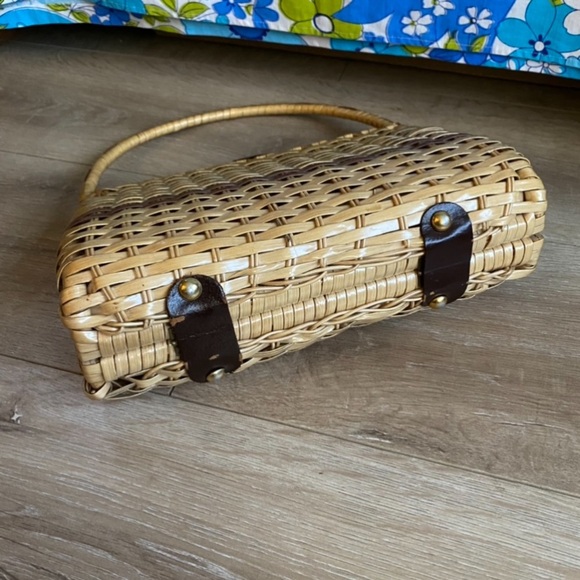 Vintage woven wicker purse handbag by Stein Novelty Import - Picture 3 of 10